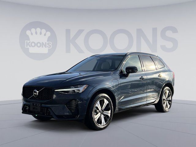 2024 Volvo XC60 Recharge Plug-In Hybrid Plus Dark Theme