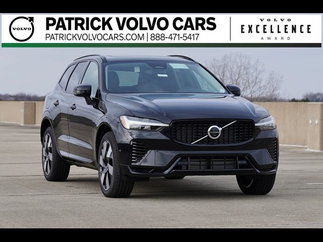 2024 Volvo XC60 Recharge Plug-In Hybrid Plus Dark Theme