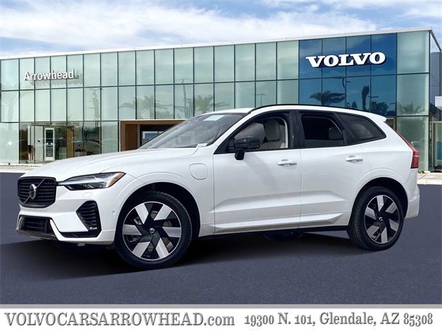 2024 Volvo XC60 Recharge Plug-In Hybrid Plus Dark Theme