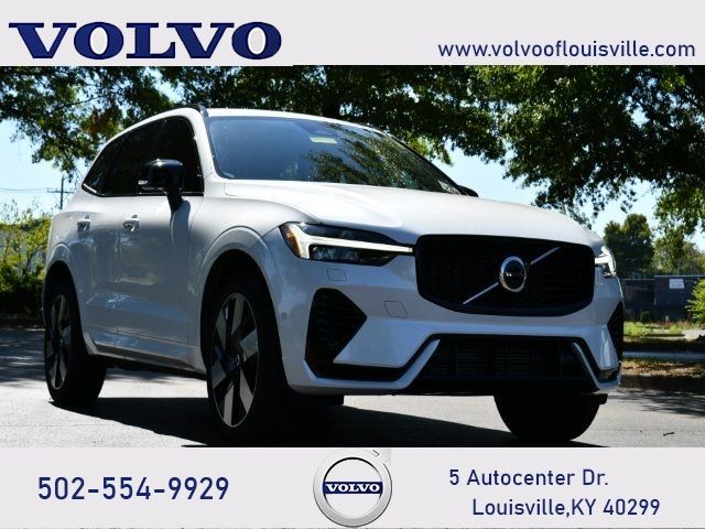 2024 Volvo XC60 Recharge Plug-In Hybrid Plus Dark Theme