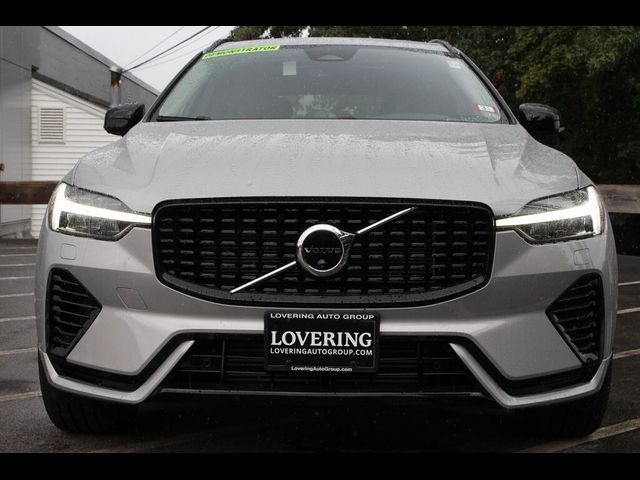 2024 Volvo XC60 Recharge Plug-In Hybrid Ultimate Dark Theme