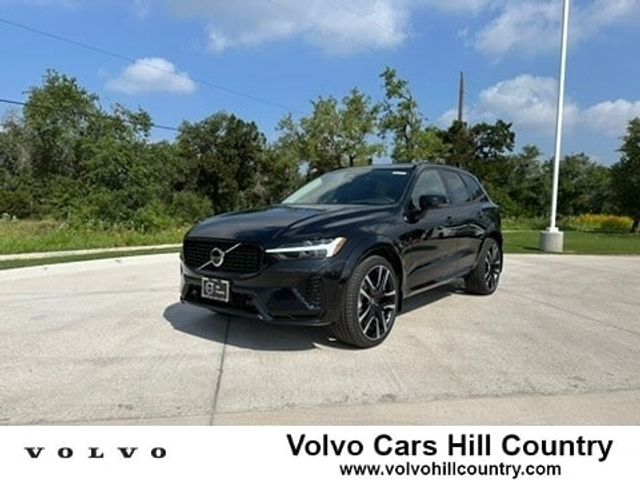 2024 Volvo XC60 Recharge Plug-In Hybrid Ultimate Dark Theme