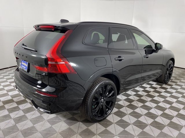 2024 Volvo XC60 Recharge Plug-In Hybrid Ultimate Black Edition