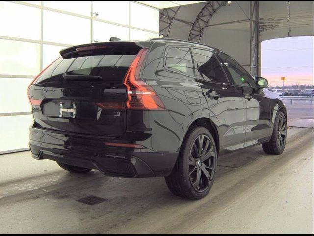 2024 Volvo XC60 Recharge Plug-In Hybrid Ultimate Black Edition