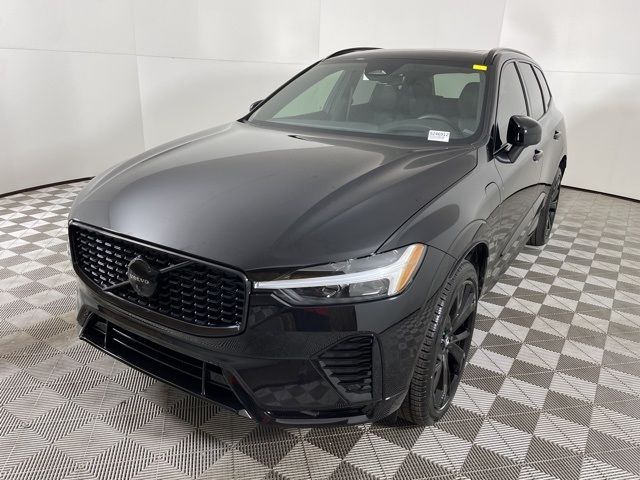 2024 Volvo XC60 Recharge Plug-In Hybrid Ultimate Black Edition