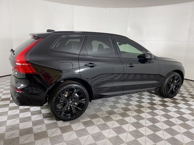 2024 Volvo XC60 Recharge Plug-In Hybrid Ultimate Black Edition