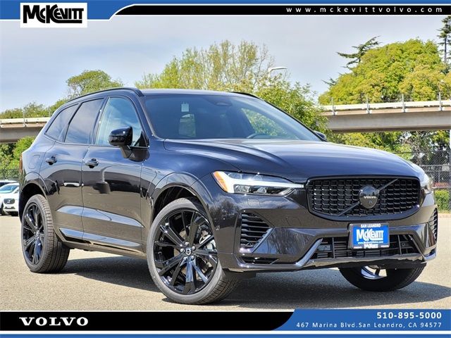 2024 Volvo XC60 Recharge Plug-In Hybrid Ultimate Black Edition