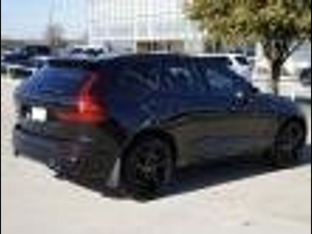 2024 Volvo XC60 Recharge Plug-In Hybrid Ultimate Black Edition