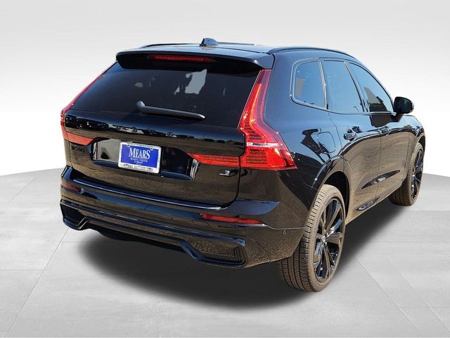 2024 Volvo XC60 Recharge Plug-In Hybrid Ultimate Black Edition