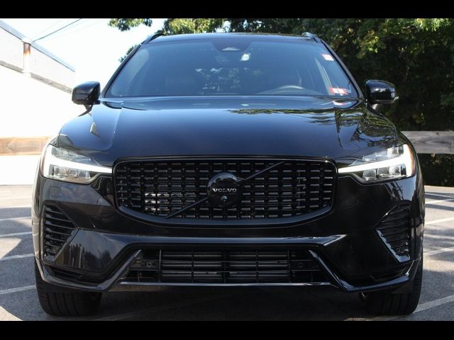 2024 Volvo XC60 Recharge Plug-In Hybrid Ultimate Black Edition