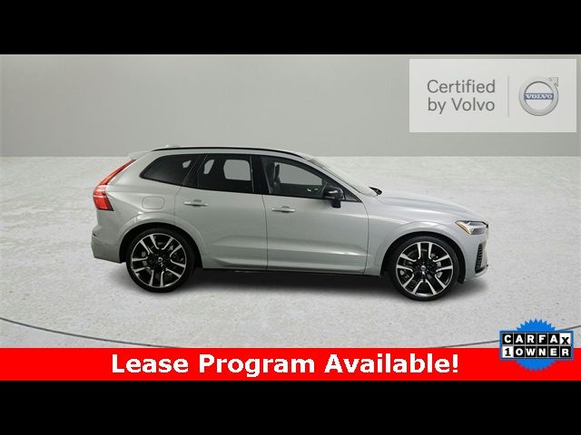 2024 Volvo XC60 Recharge Plug-In Hybrid Ultimate Dark Theme