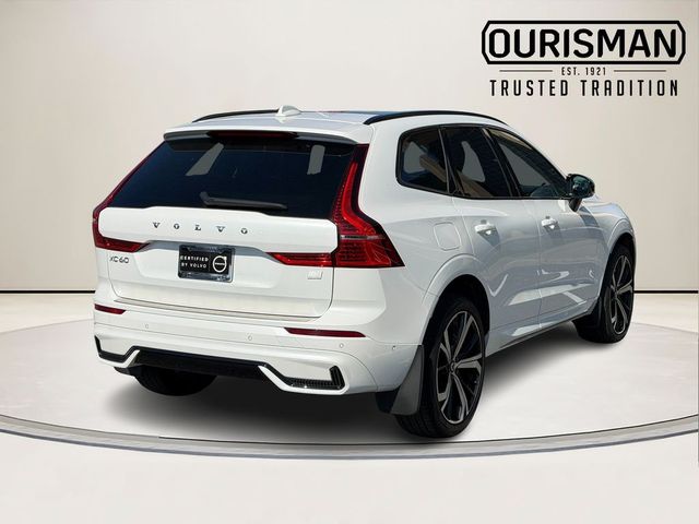 2024 Volvo XC60 Recharge Plug-In Hybrid Ultimate Dark Theme