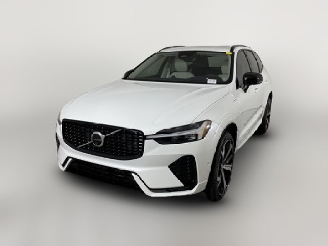 2024 Volvo XC60 Recharge Plug-In Hybrid Ultimate Dark Theme