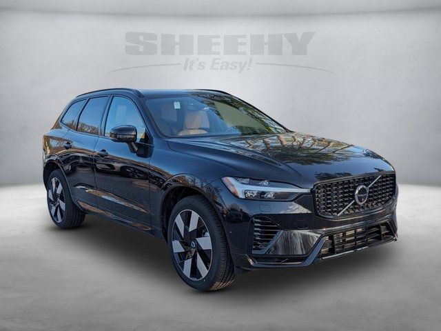 2024 Volvo XC60 Recharge Plug-In Hybrid Ultimate Dark Theme