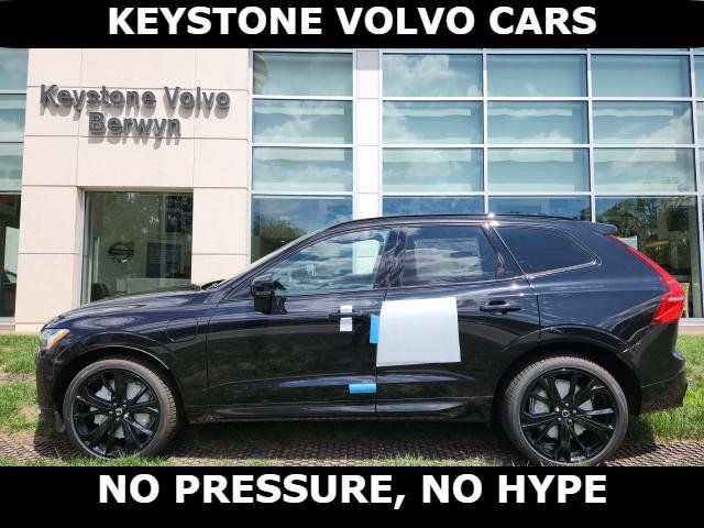 2024 Volvo XC60 Recharge Plug-In Hybrid Ultimate Black Edition