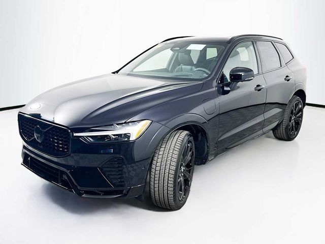 2024 Volvo XC60 Recharge Plug-In Hybrid Ultimate Black Edition