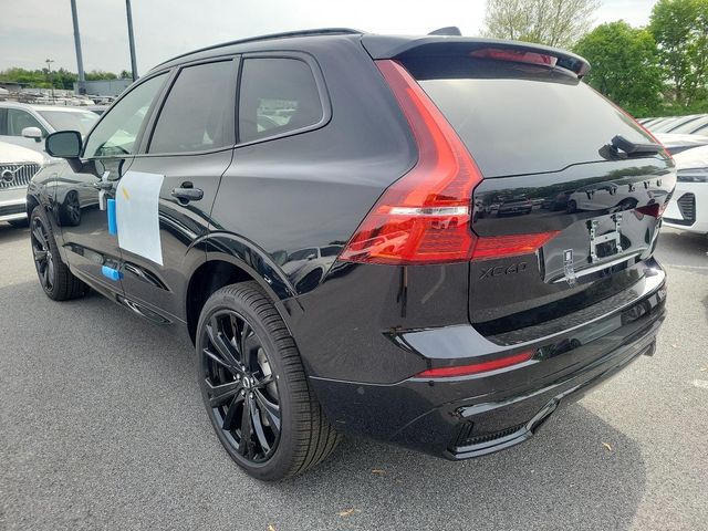 2024 Volvo XC60 Recharge Plug-In Hybrid Ultimate Black Edition