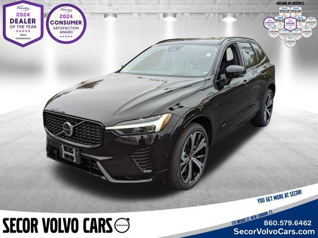 2024 Volvo XC60 Recharge Plug-In Hybrid Ultimate Dark Theme