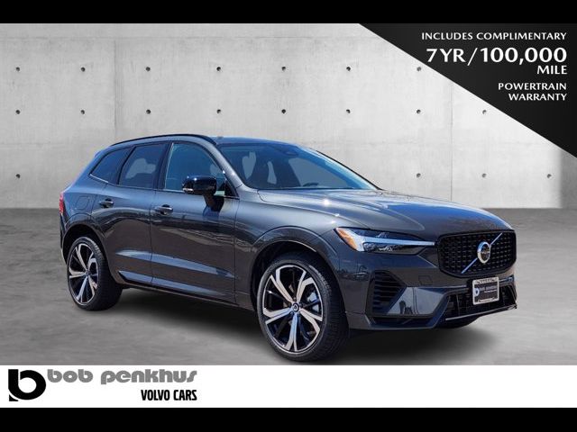 2024 Volvo XC60 Recharge Plug-In Hybrid Ultimate Dark Theme