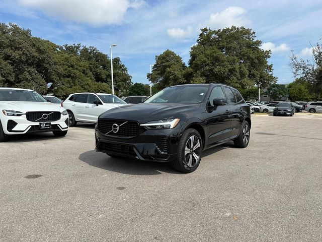 2024 Volvo XC60 Recharge Plug-In Hybrid Plus Dark Theme