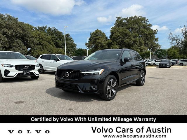 2024 Volvo XC60 Recharge Plug-In Hybrid Plus Dark Theme