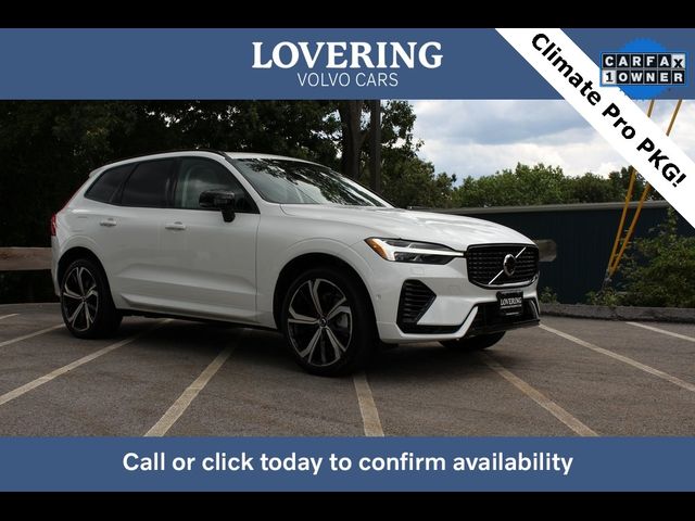 2024 Volvo XC60 Recharge Plug-In Hybrid Ultimate Dark Theme