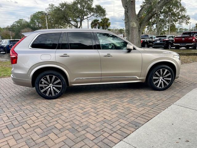 2024 Volvo XC90 Plus Bright Theme