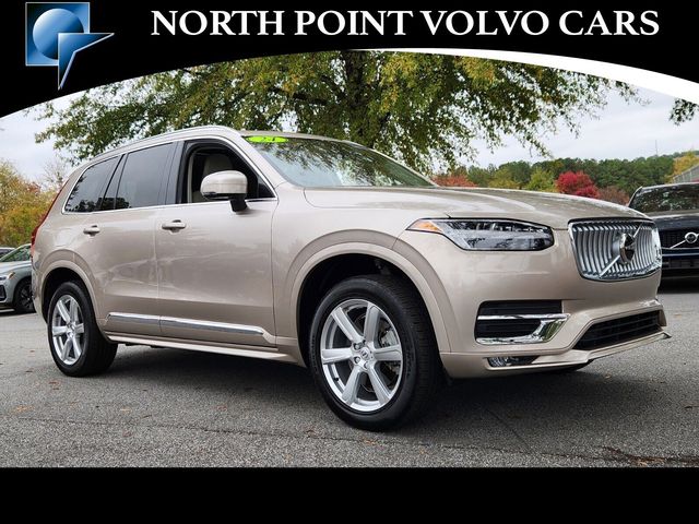 2024 Volvo XC90 Core Bright Theme