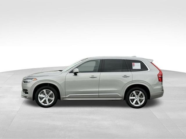 2024 Volvo XC90 Core Bright Theme