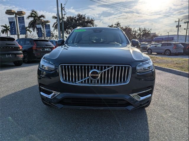 2024 Volvo XC90 Core Bright Theme