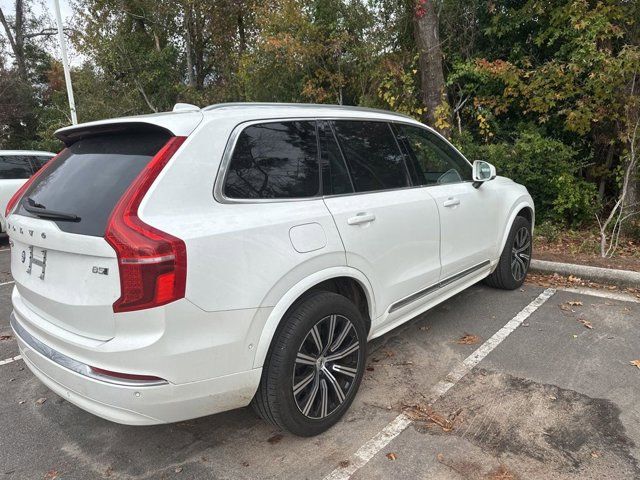 2024 Volvo XC90 Core Bright Theme