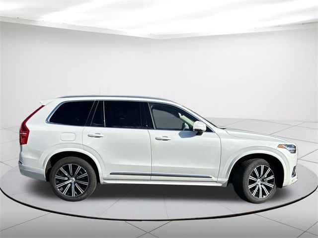 2024 Volvo XC90 Core Bright Theme