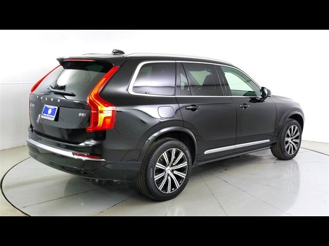 2024 Volvo XC90 Core Bright Theme