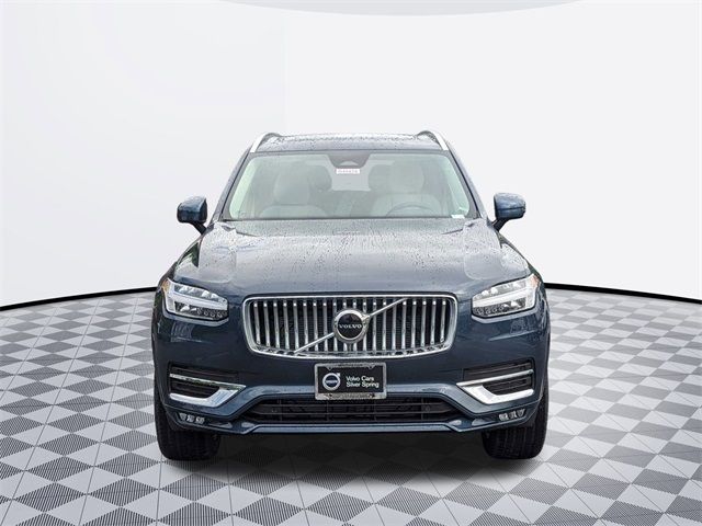 2024 Volvo XC90 Core Bright Theme