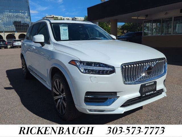 2024 Volvo XC90 Core Bright Theme