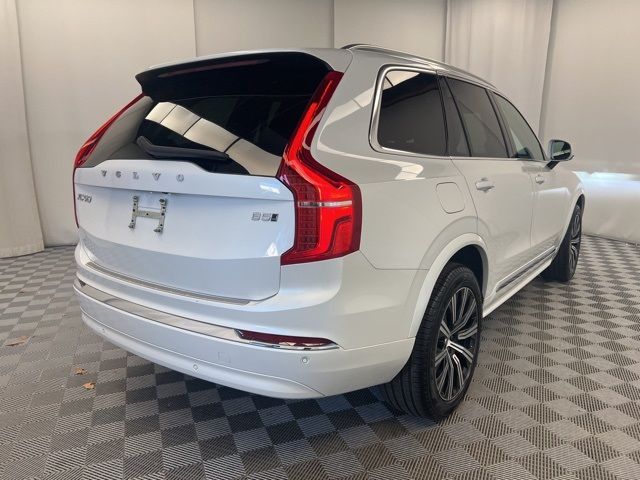 2024 Volvo XC90 Core Bright Theme