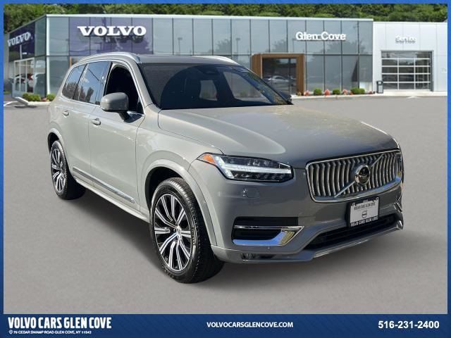 2024 Volvo XC90 Core Bright Theme