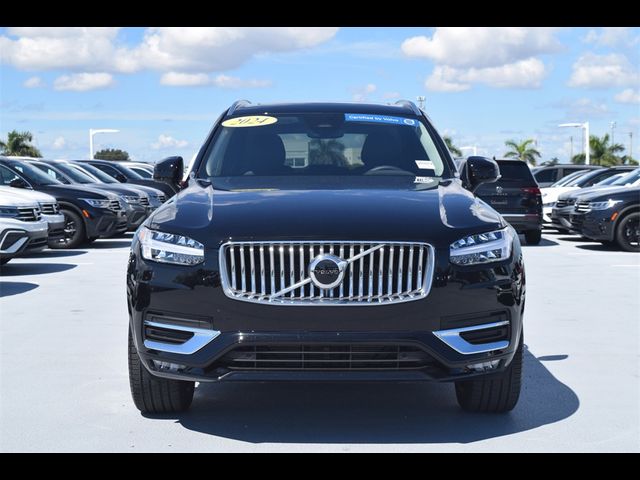 2024 Volvo XC90 Core Bright Theme