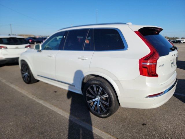 2024 Volvo XC90 Core Bright Theme