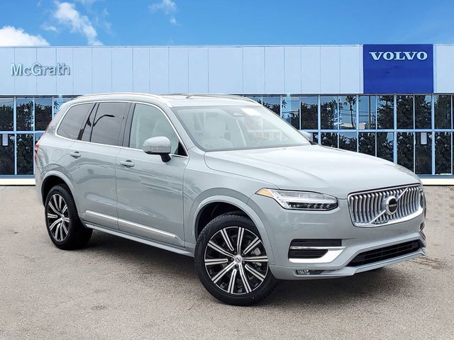 2024 Volvo XC90 Core Bright Theme