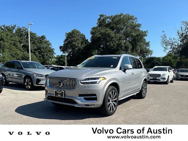 2024 Volvo XC90 Core Bright Theme