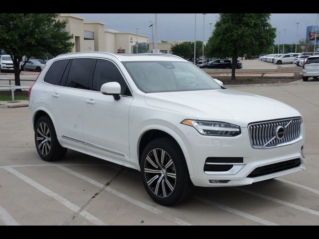 2024 Volvo XC90 Core Bright Theme