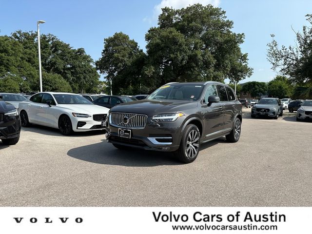 2024 Volvo XC90 Core Bright Theme