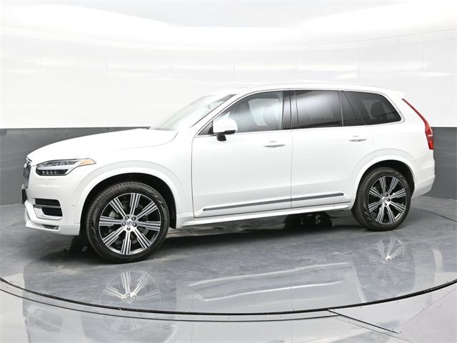 2024 Volvo XC90 Plus Bright Theme