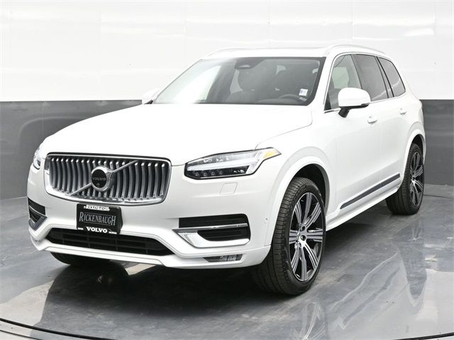 2024 Volvo XC90 Plus Bright Theme