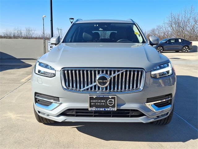 2024 Volvo XC90 Plus Bright Theme