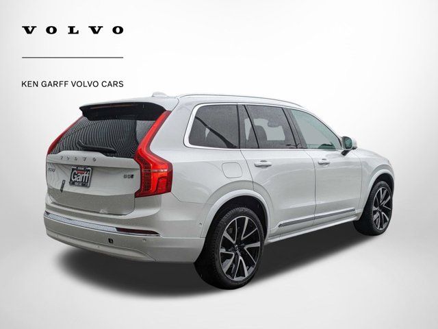 2024 Volvo XC90 Plus Bright Theme