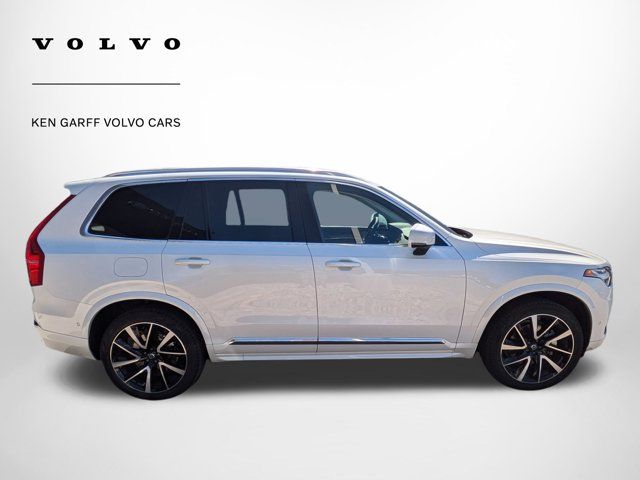 2024 Volvo XC90 Plus Bright Theme