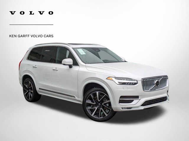 2024 Volvo XC90 Plus Bright Theme