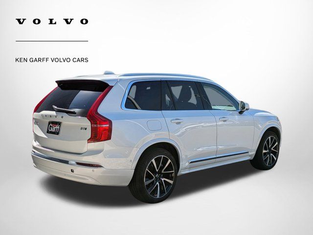 2024 Volvo XC90 Plus Bright Theme